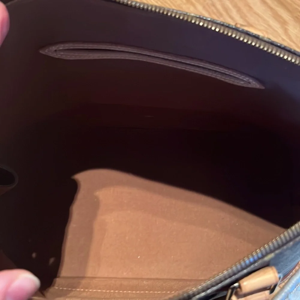- Gorgeous preloved Alma PM